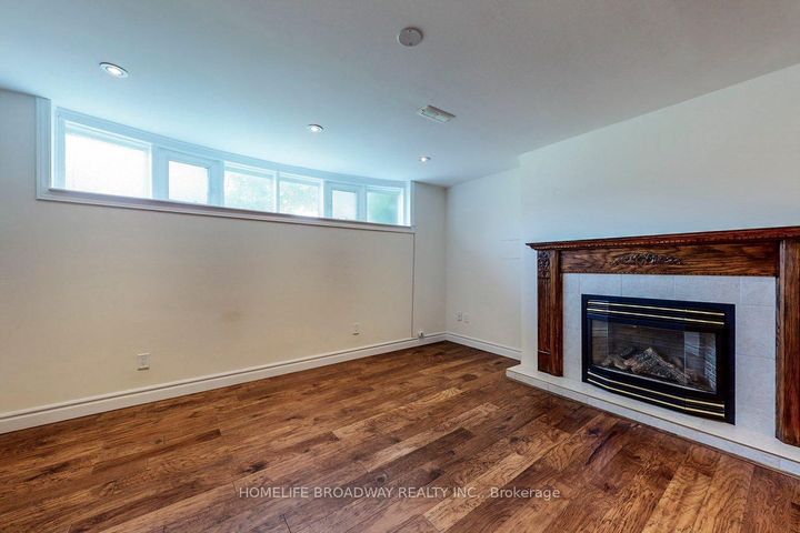 Photo 28 at 1 Billy Joel Crescent, Markham Village, Markham
