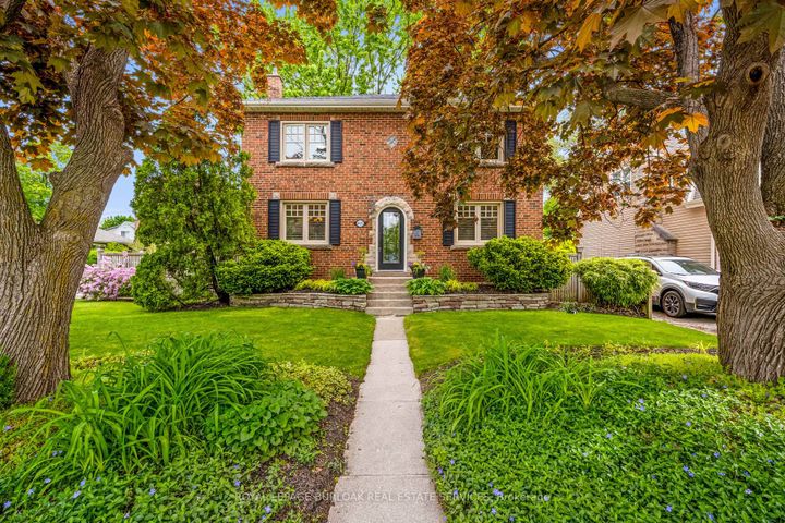 Photo 1 at 605 Emerald Street, Brant, Burlington