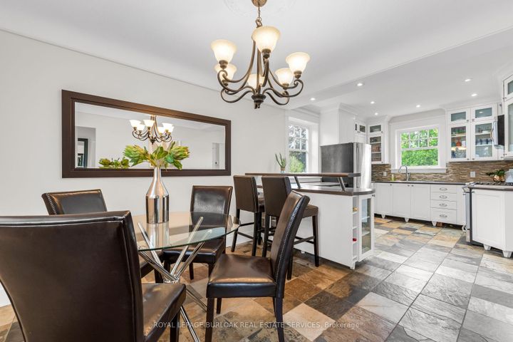Photo 8 at 605 Emerald Street, Brant, Burlington