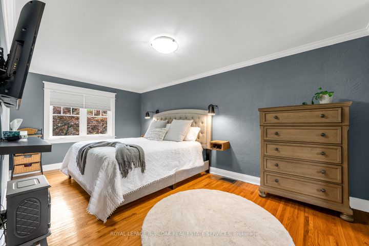 Photo 16 at 605 Emerald Street, Brant, Burlington