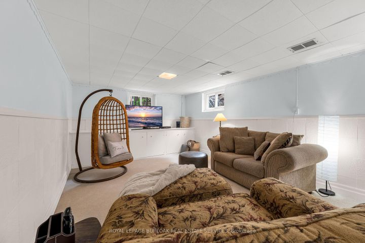 Photo 26 at 605 Emerald Street, Brant, Burlington