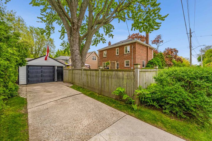 Photo 30 at 605 Emerald Street, Brant, Burlington