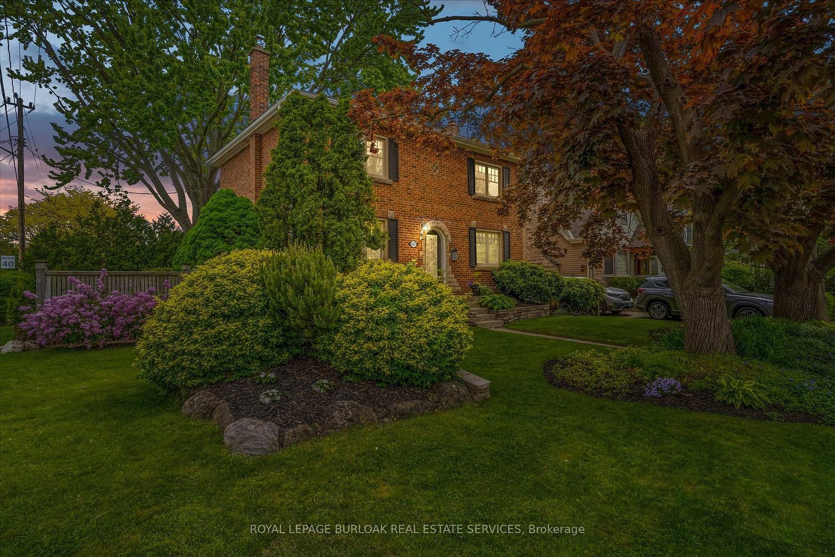 605 Emerald Street, Brant, Burlington 