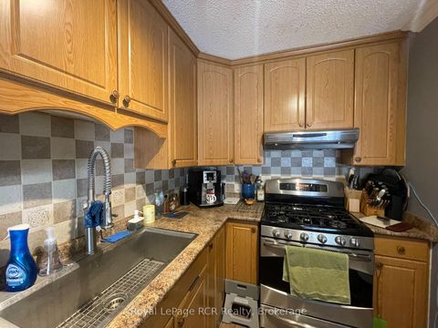 Photo 9 at 409 Thomas Street, Stayner, Clearview