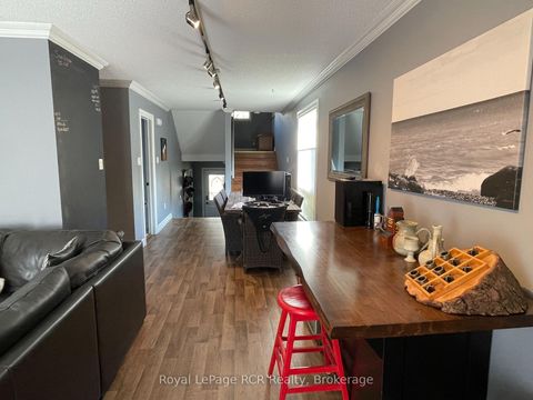 Photo 14 at 409 Thomas Street, Stayner, Clearview