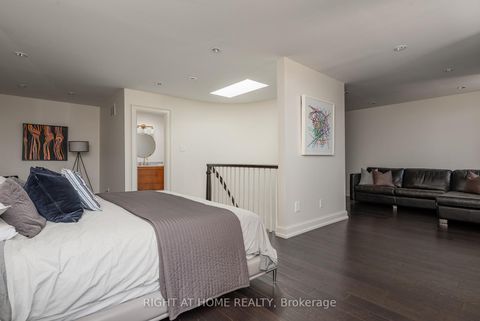 Photo 29 at 40 Oatlands Crescent, Mill Pond, Richmond Hill