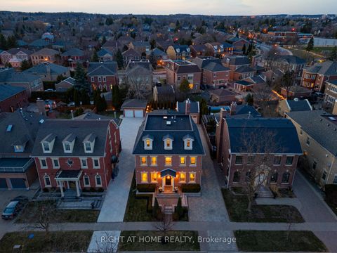 Photo 38 at 40 Oatlands Crescent, Mill Pond, Richmond Hill