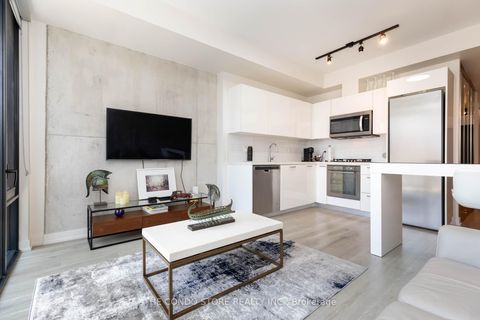 Photo 4 at 614 - 55 Ontario Street, Moss Park, Toronto