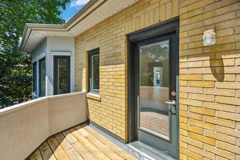 Photo 29 at 127 Munro Boulevard, Windfields, Toronto