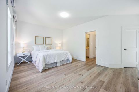 Photo 33 at 127 Munro Boulevard, Windfields, Toronto