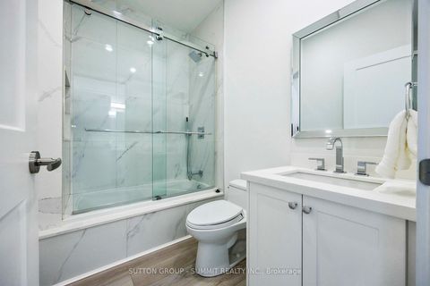 Photo 34 at 127 Munro Boulevard, Windfields, Toronto