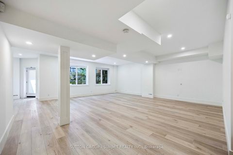 Photo 42 at 127 Munro Boulevard, Windfields, Toronto