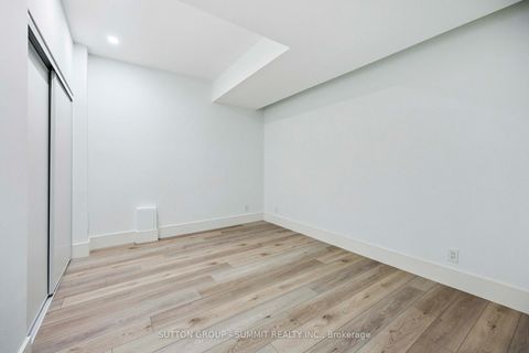 Photo 43 at 127 Munro Boulevard, Windfields, Toronto