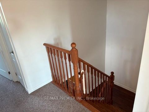 Photo 12 at 25 Southwoods Crescent, Holly, Barrie Photo 12 at 25 Southwoods Crescent, Holly, Barrie