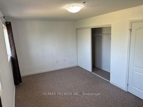 Photo 14 at 25 Southwoods Crescent, Holly, Barrie