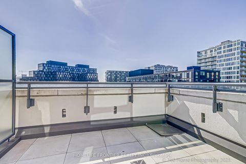 Photo 14 at 731 - 31 TIPPETT Road, Clanton Park, Toronto
