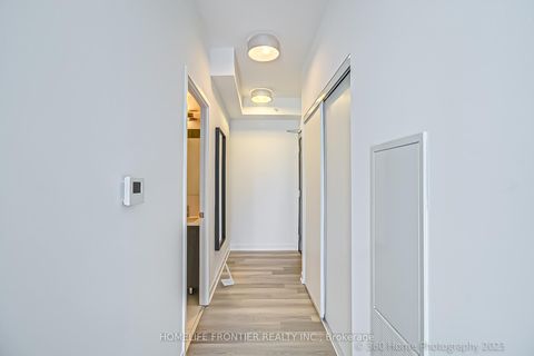 Photo 20 at 731 - 31 TIPPETT Road, Clanton Park, Toronto