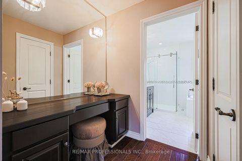 Photo 22 at 4 Neiltree Court, Markland Wood, Toronto