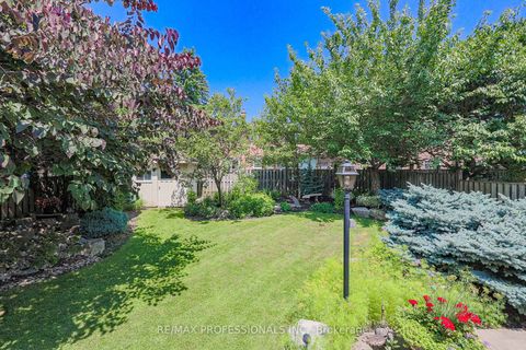 Photo 46 at 4 Neiltree Court, Markland Wood, Toronto