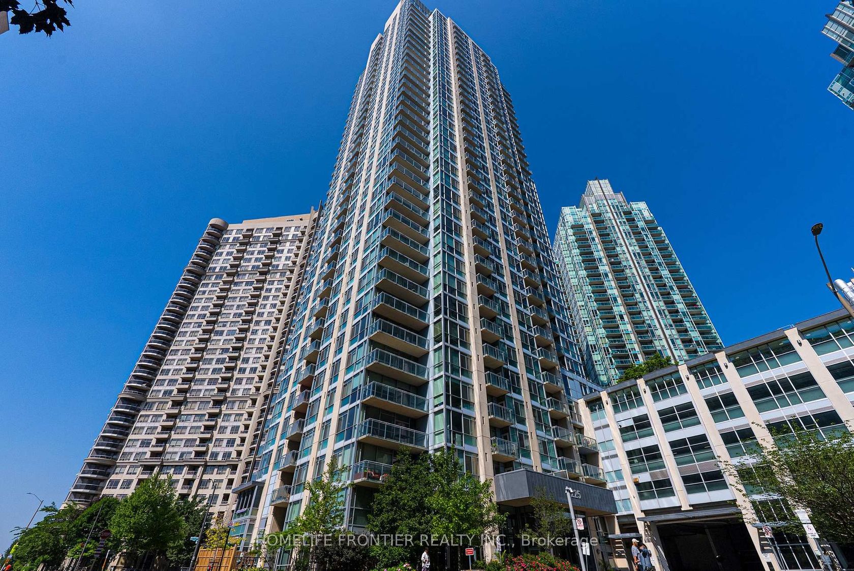 1905 - 225 Webb Drive, City Centre, Mississauga 