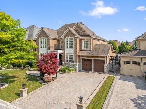 Photo 2 at 178 Grandvista Crescent, Vellore Village, Vaughan