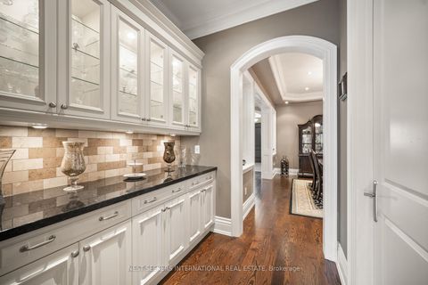 Photo 14 at 178 Grandvista Crescent, Vellore Village, Vaughan