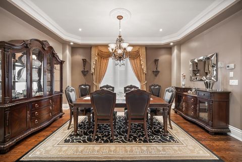 Photo 15 at 178 Grandvista Crescent, Vellore Village, Vaughan