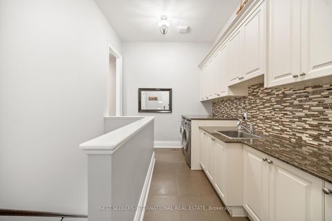 Photo 39 at 178 Grandvista Crescent, Vellore Village, Vaughan