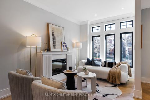 Photo 3 at 144 Beatrice Street, Bellwoods, Toronto