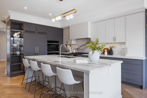 Photo 11 at 144 Beatrice Street, Bellwoods, Toronto