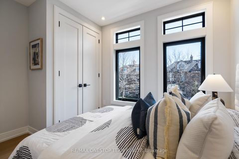 Photo 29 at 144 Beatrice Street, Bellwoods, Toronto