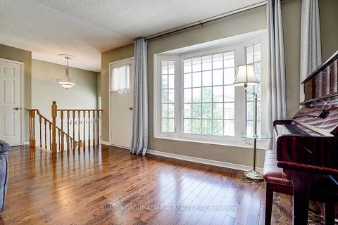 Photo 12 at 167 Wade Gate, Brownridge, Vaughan