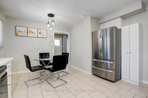 Photo 16 at 167 Wade Gate, Brownridge, Vaughan