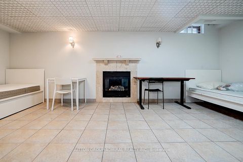 Photo 38 at 167 Wade Gate, Brownridge, Vaughan