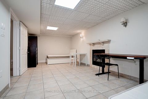 Photo 39 at 167 Wade Gate, Brownridge, Vaughan