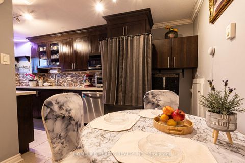Photo 7 at 316 - 140 Leeward Glenway E, Flemingdon Park, Toronto