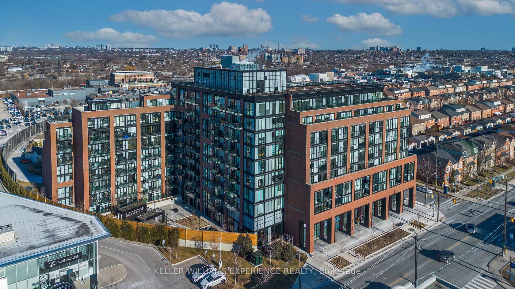 118 - 2300 St Clair Avenue W, Junction Area, Toronto 