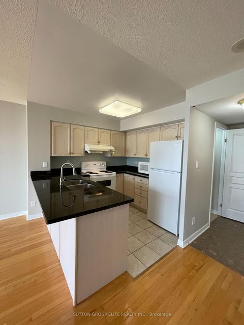 Photo 19 at 514 - 19 Northern Heights Drive, Langstaff, Richmond Hill