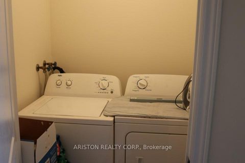 Photo 14 at 40 Alexie Way, Vellore Village, Vaughan