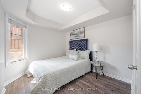 Photo 19 at 9-01 - 2420 Baronwood Drive, WM Westmount, Oakville