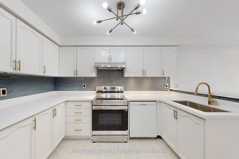Photo 8 at 2276 Grouse Lane, WT West Oak Trails, Oakville