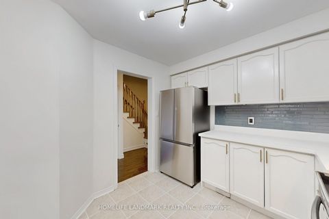 Photo 12 at 2276 Grouse Lane, WT West Oak Trails, Oakville