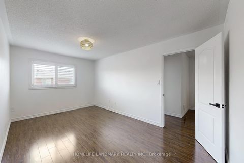 Photo 26 at 2276 Grouse Lane, WT West Oak Trails, Oakville