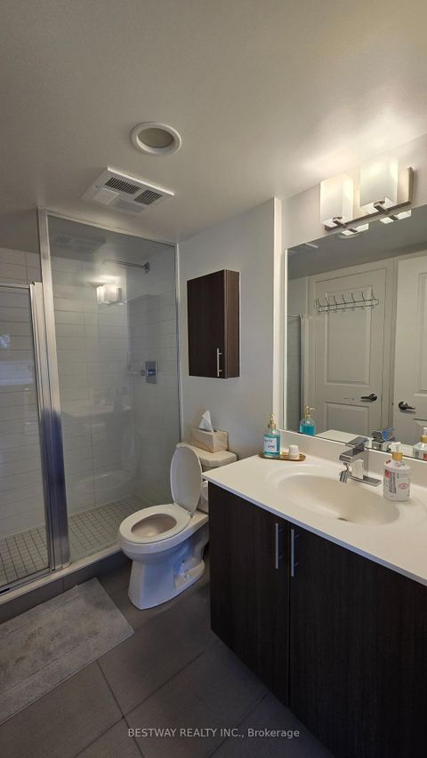 Photo 4 at 208 - 75 Norman Bethune Avenue, Beaver Creek Business Park, Richmond Hill