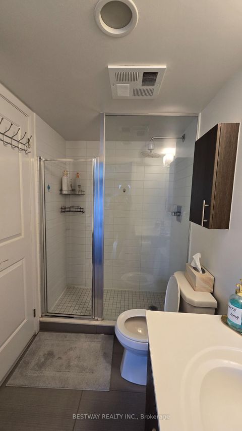 Photo 15 at 208 - 75 Norman Bethune Avenue, Beaver Creek Business Park, Richmond Hill