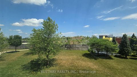 Photo 23 at 208 - 75 Norman Bethune Avenue, Beaver Creek Business Park, Richmond Hill