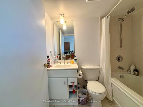 Photo 14 at 1703 - 38 LEE CENTRE Drive, Woburn, Toronto