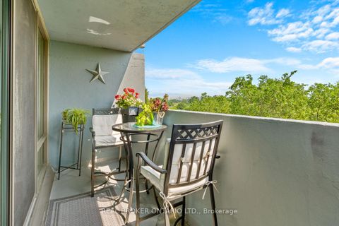 Photo 22 at 605 - 3555 Bathurst Street, Nortown, Toronto
