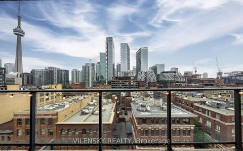 Photo 11 at 909 - 478 King Street W, Waterfront Communities C1, Toronto