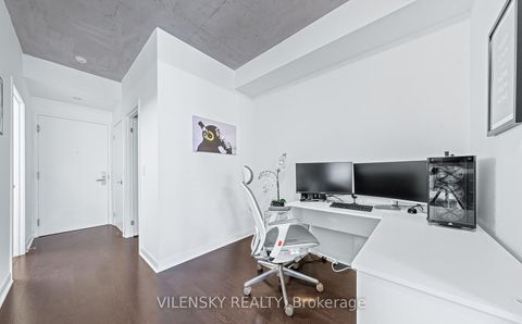 Photo 13 at 909 - 478 King Street W, Waterfront Communities C1, Toronto